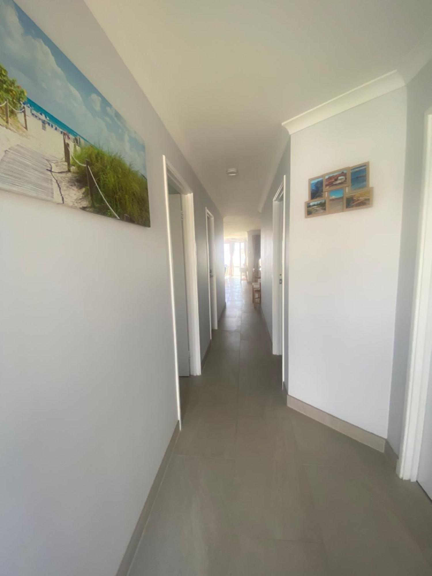 Pelican Shore Oceanfront Villa 6 Калбари Екстериор снимка