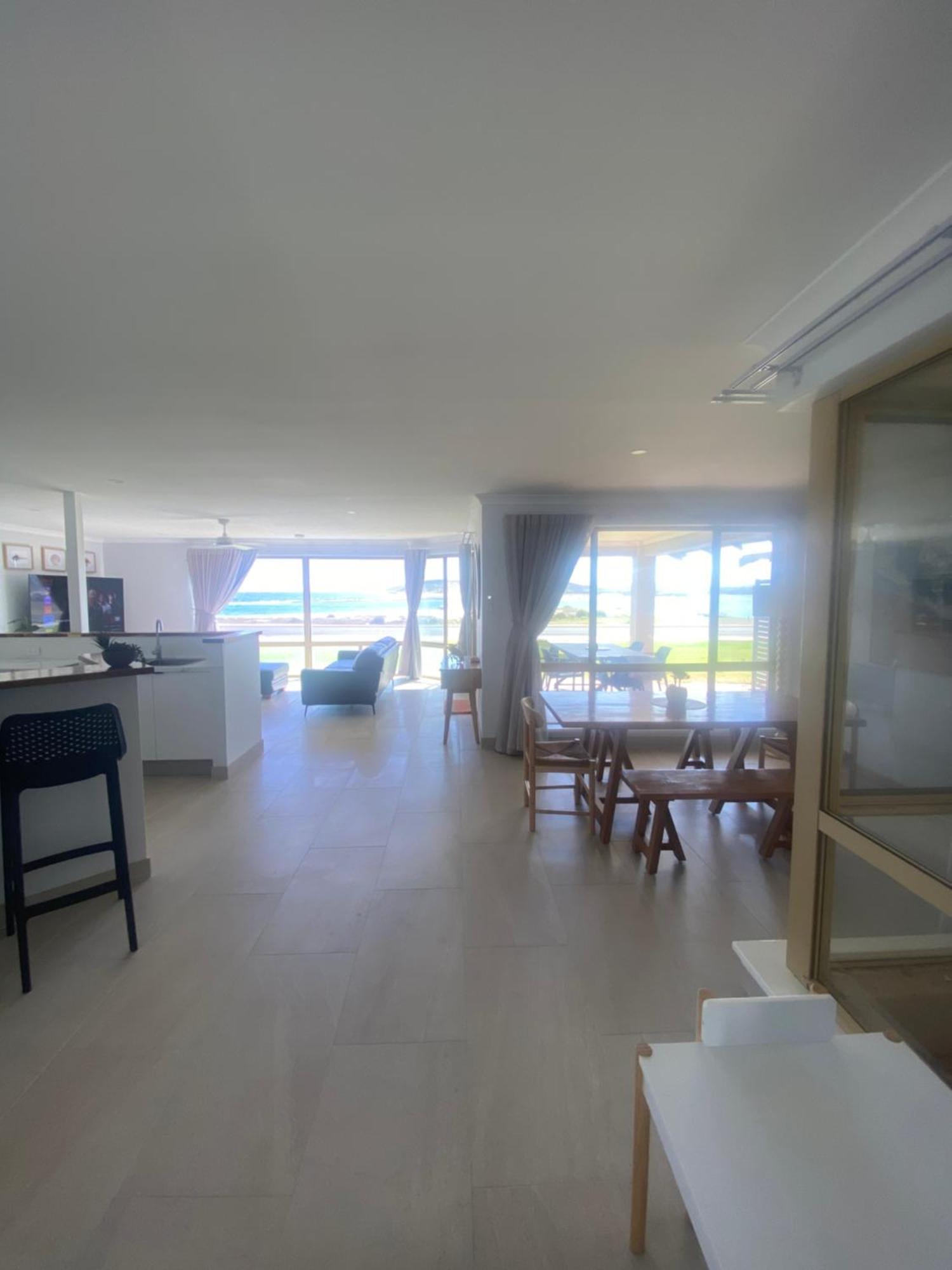 Pelican Shore Oceanfront Villa 6 Калбари Екстериор снимка